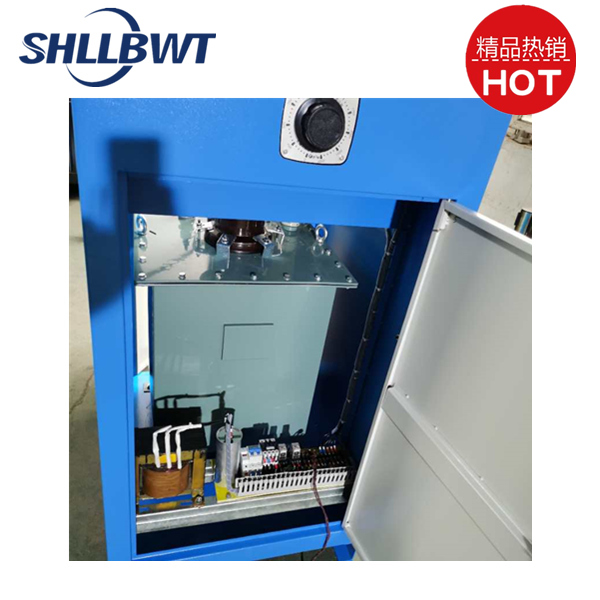 ����׃����